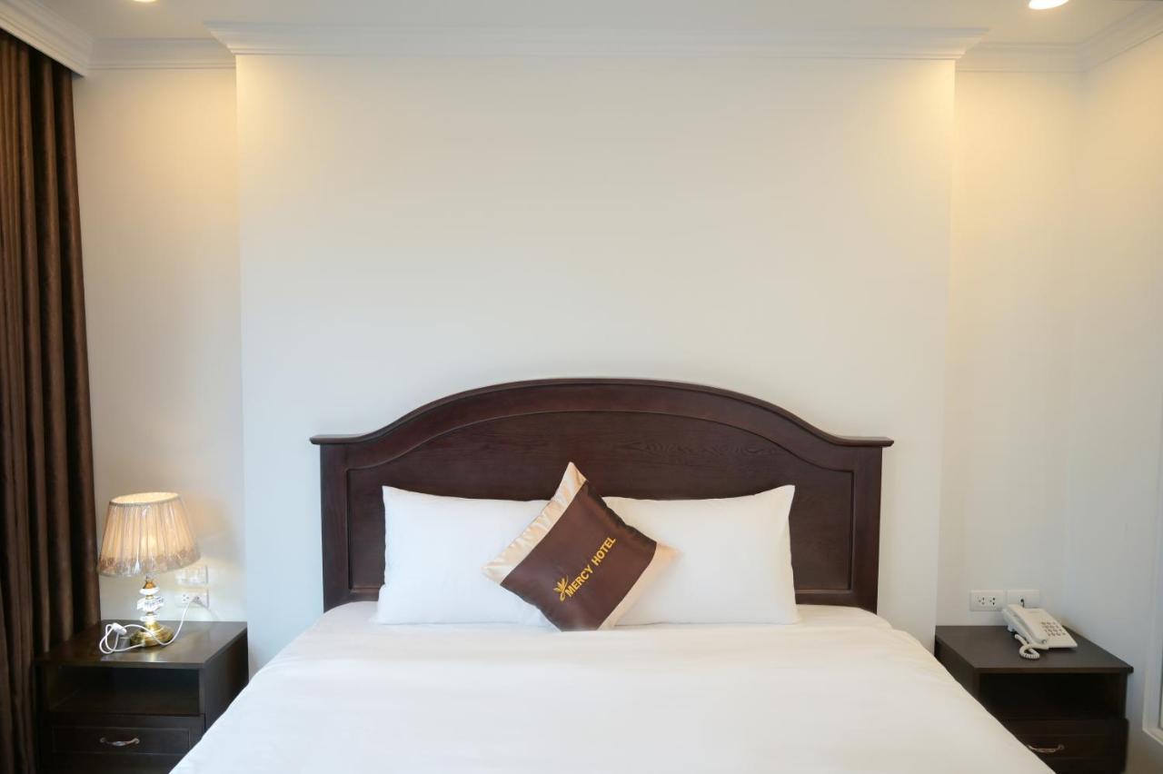 Mercy Hotel ハノイ市 エクステリア 写真